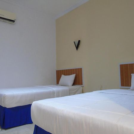 Hotel Permata Zamrud Cirebon Pokoj fotografie