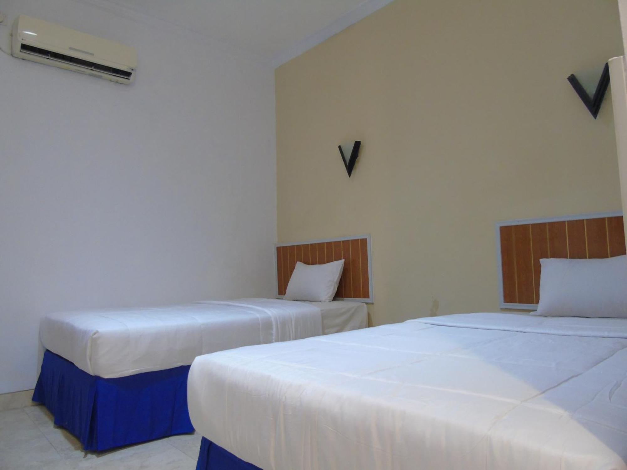 Hotel Permata Zamrud Cirebon Pokoj fotografie