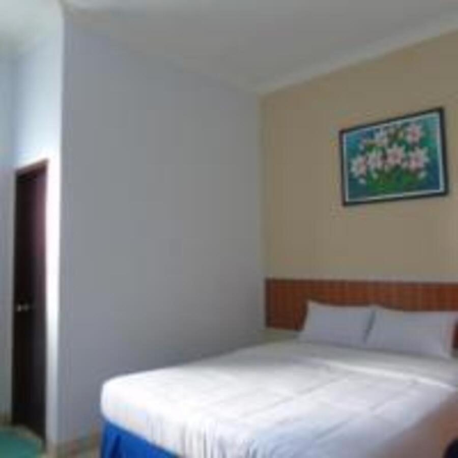 Hotel Permata Zamrud Cirebon Exteriér fotografie